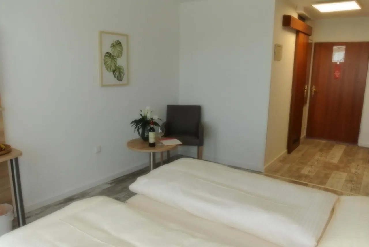 Hotel Kemnater Hof Apartments Ostfildern